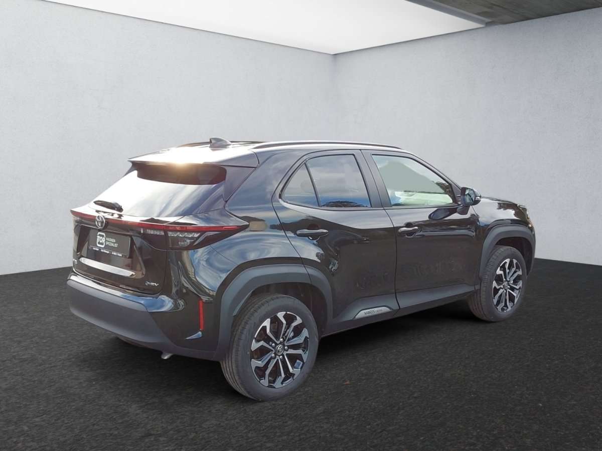 Fahrzeugbild eines Toyota Yaris Cross