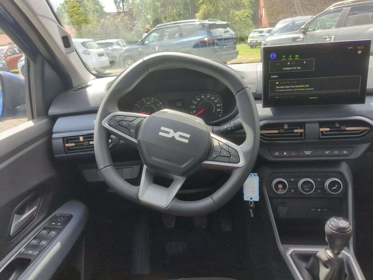 Fahrzeugbild eines Dacia Sandero