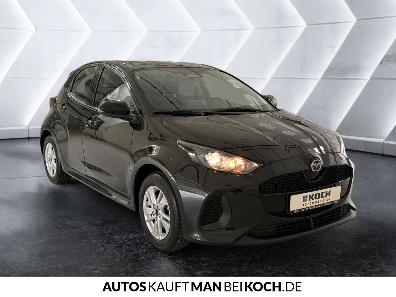 Fahrzeugbild eines Mazda Mazda2 Hybrid