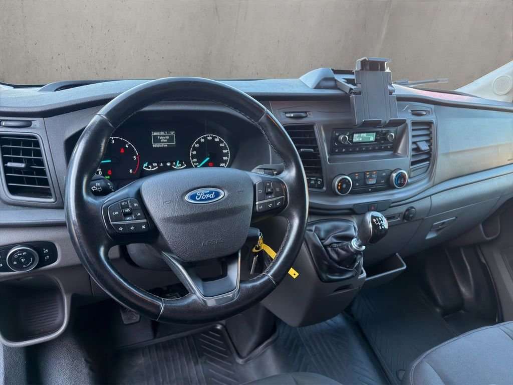Fahrzeugbild eines Ford Transit
