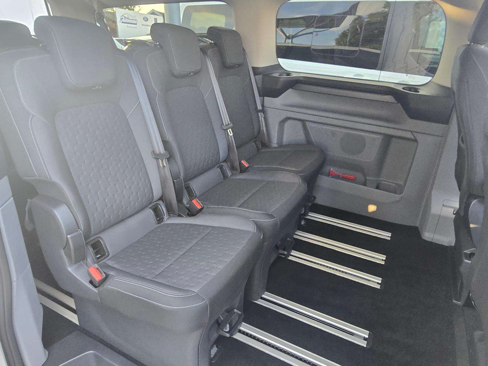 Fahrzeugbild eines Ford Tourneo Custom