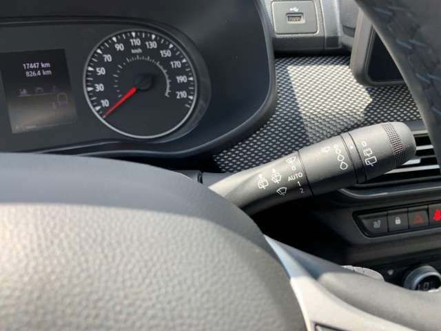 Fahrzeugbild eines Dacia Sandero