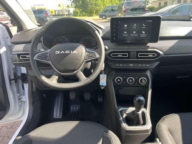 Fahrzeugbild eines Dacia Sandero