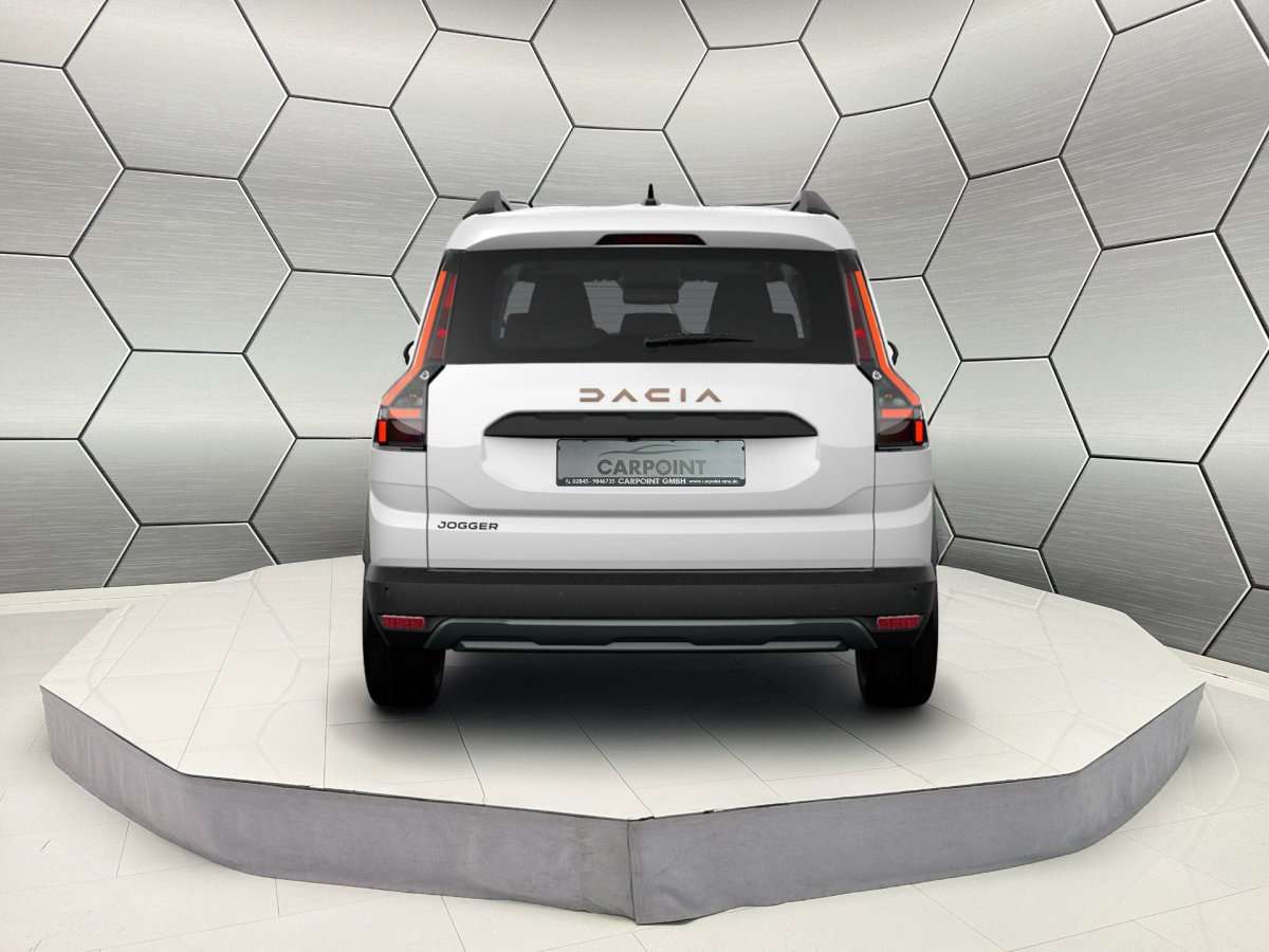 Fahrzeugbild eines Dacia Jogger