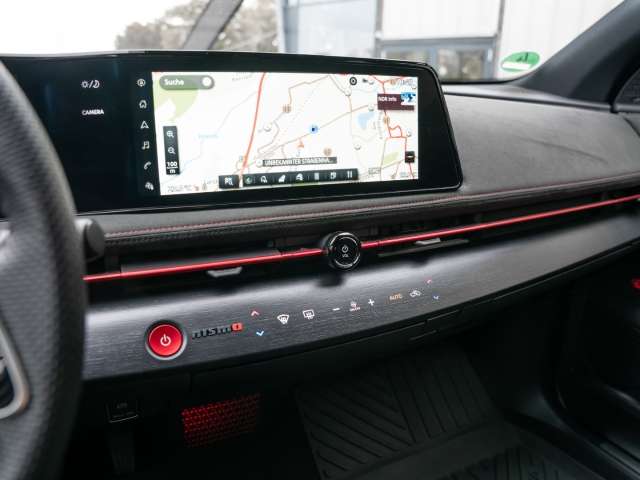 Fahrzeugbild eines Nissan Ariya