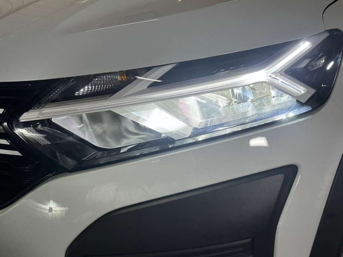 Fahrzeugbild eines Dacia Sandero