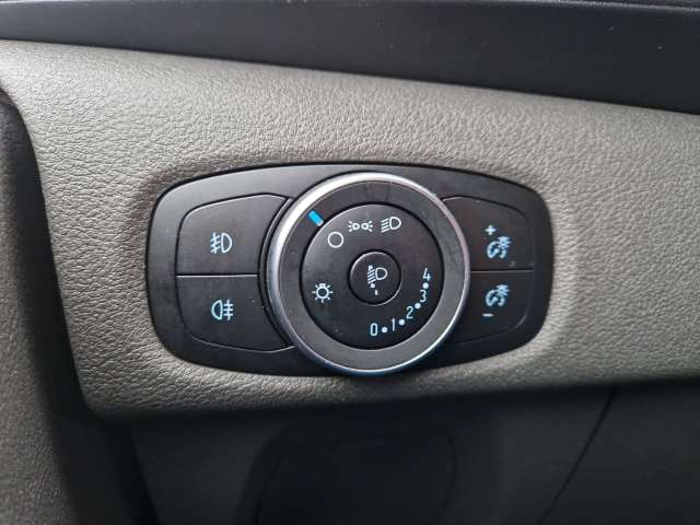 Fahrzeugbild eines Ford Transit Custom