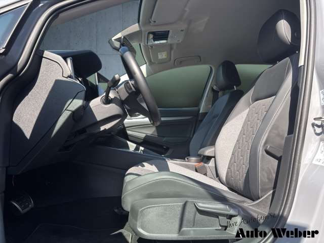 Fahrzeugbild eines Volkswagen Golf