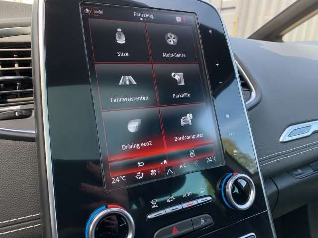 Fahrzeugbild eines Renault Grand Scénic