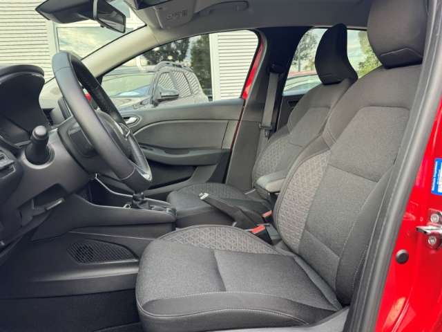 Fahrzeugbild eines Renault Clio