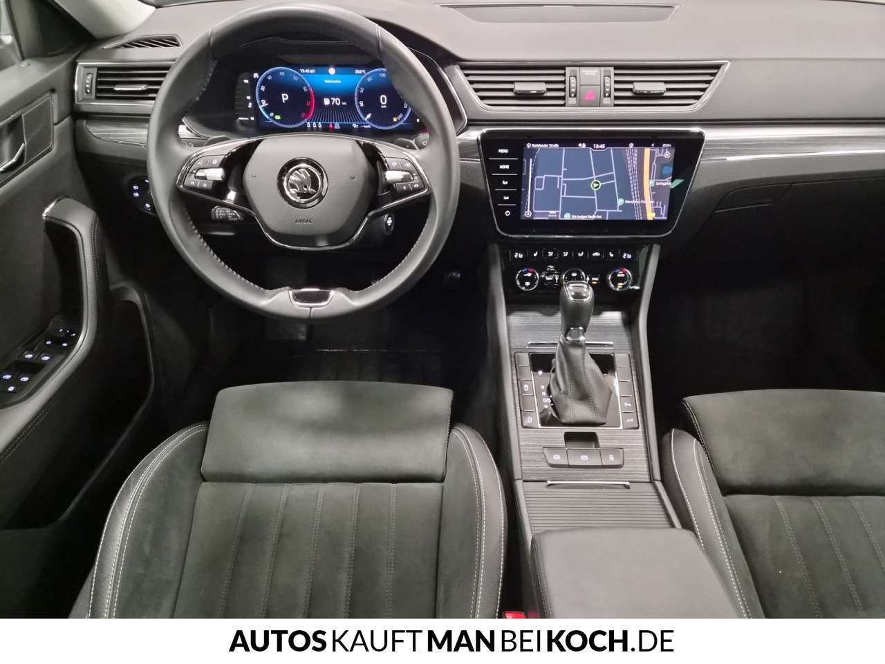 Fahrzeugbild eines Skoda Superb