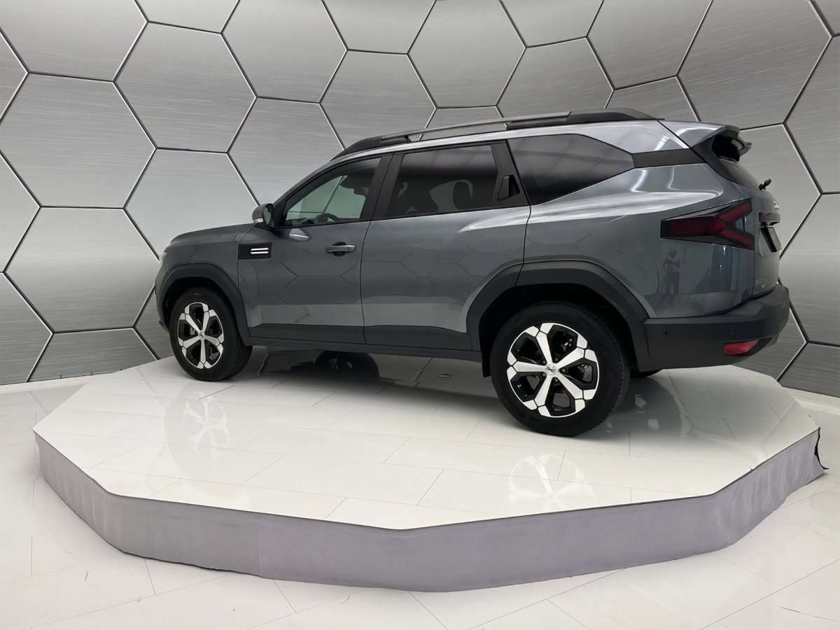 Fahrzeugbild eines Dacia Bigster