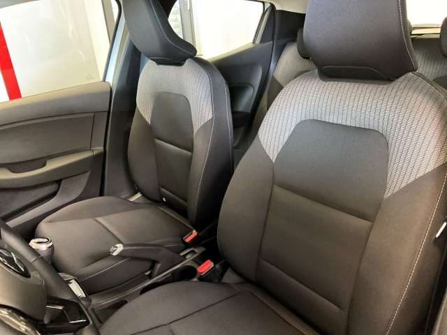 Fahrzeugbild eines Mitsubishi Colt