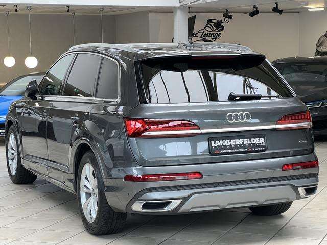 Fahrzeugbild eines Audi Q7