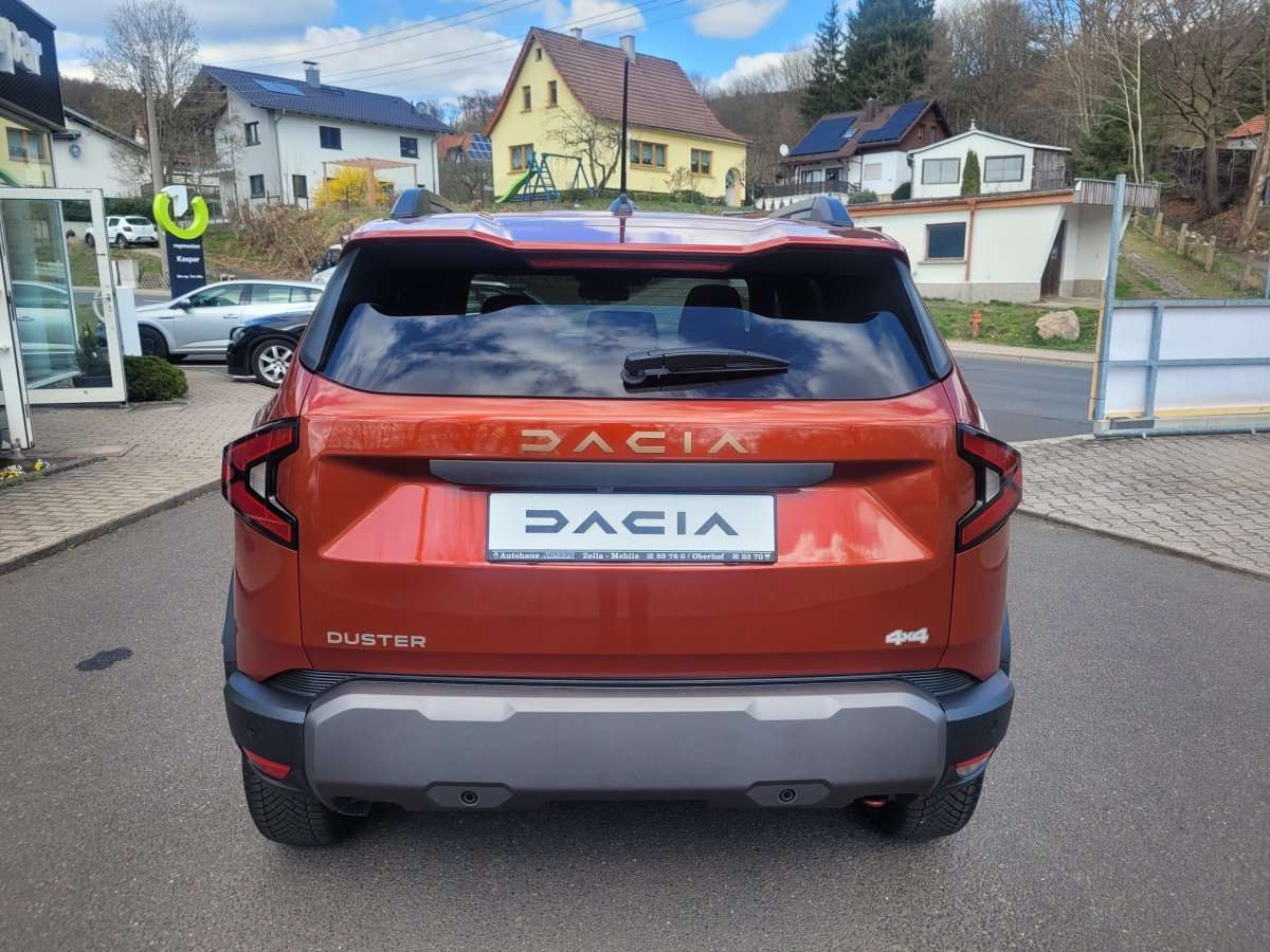 Fahrzeugbild eines Dacia Duster