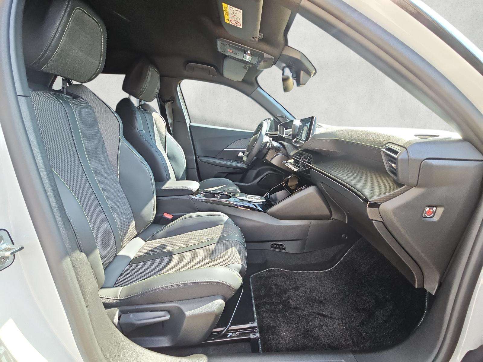 Fahrzeugbild eines Peugeot 2008