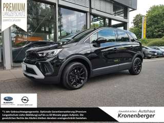 Schräge Frontansicht auf einen Opel Crossland X , freigestellt