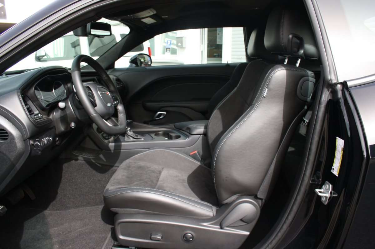 Fahrzeugbild eines Dodge Challenger