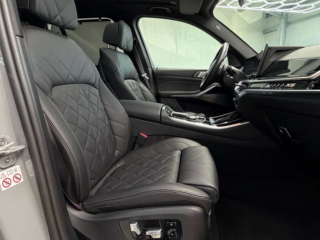 Fahrzeugbild eines BMW X5