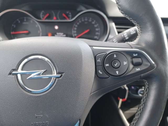 Fahrzeugbild eines Opel Crossland X