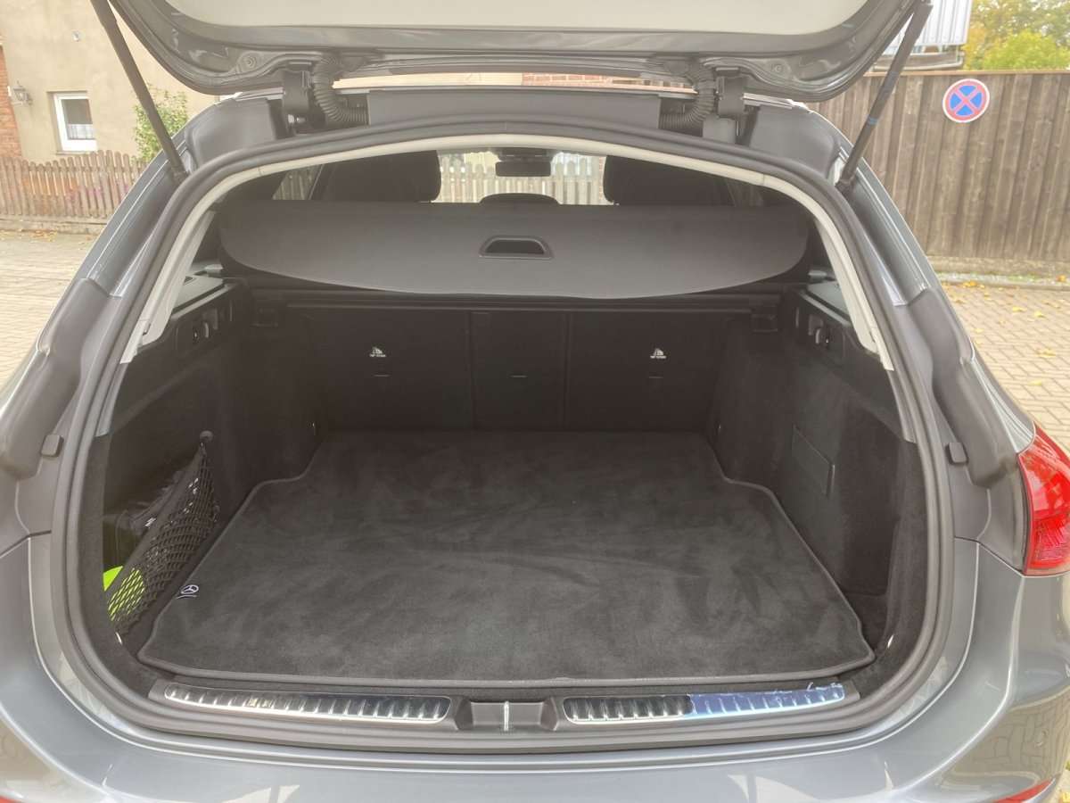 Fahrzeugbild eines Mercedes-Benz C-Klasse