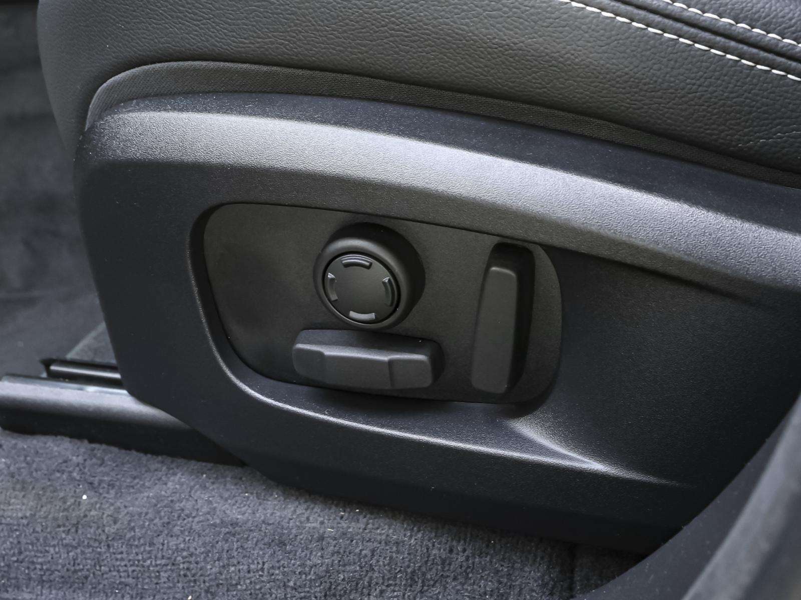 Fahrzeugbild eines Jaguar F-PACE