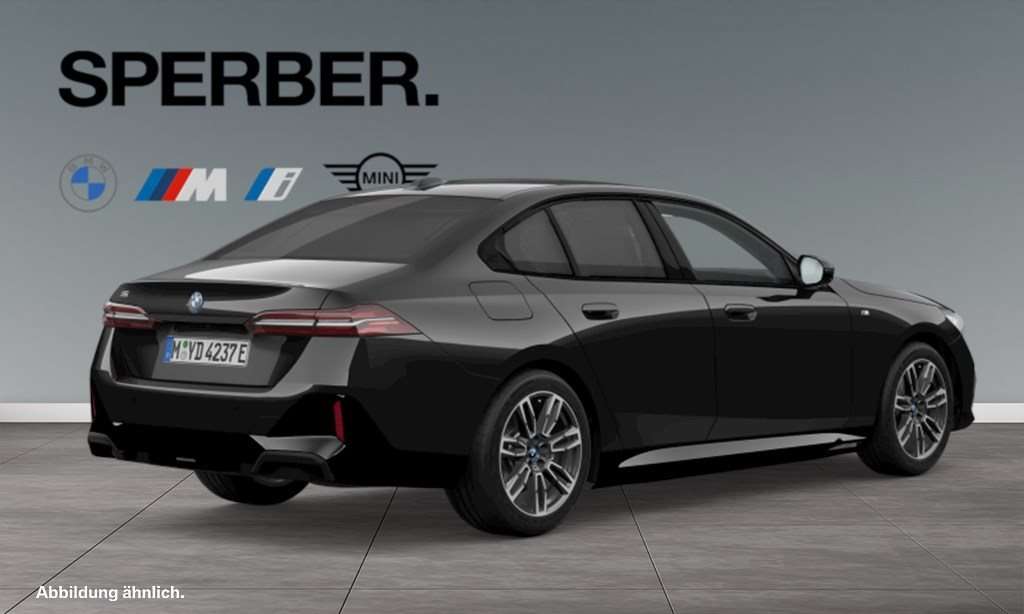 Fahrzeugbild eines BMW i5