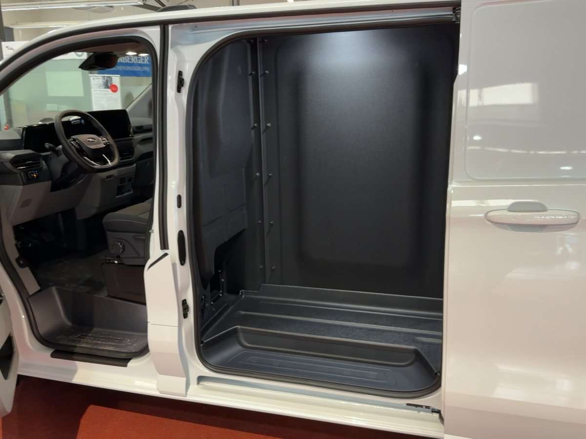 Fahrzeugbild eines Ford Transit Custom