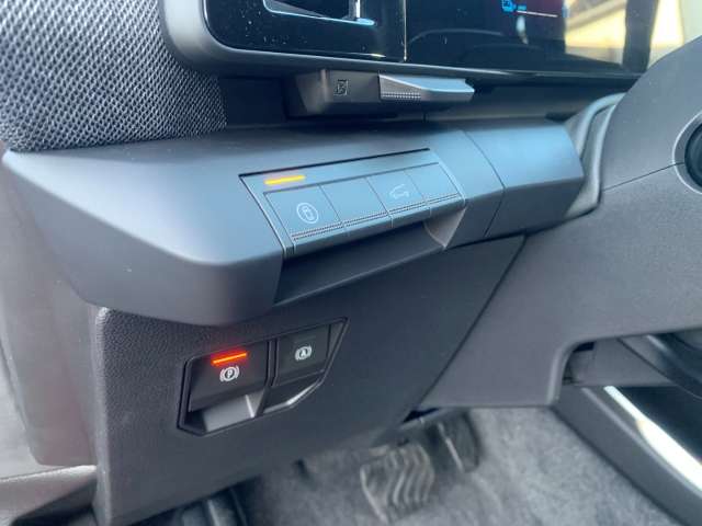 Fahrzeugbild eines Renault Scenic E-TECH