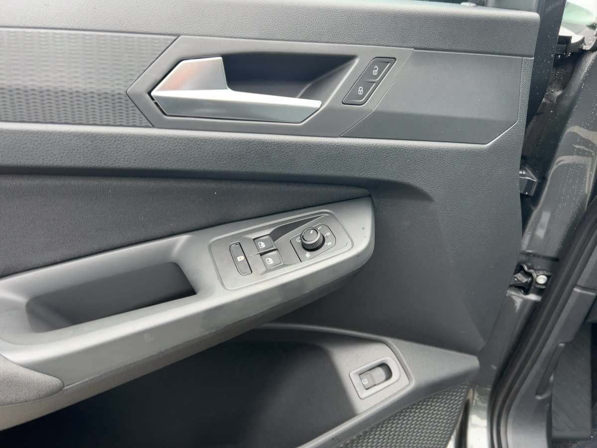 Fahrzeugbild eines Ford Grand Tourneo