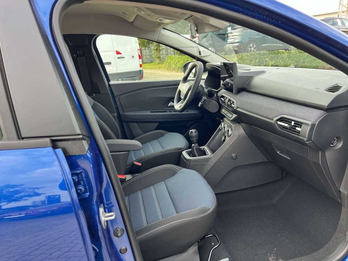 Fahrzeugbild eines Dacia Sandero