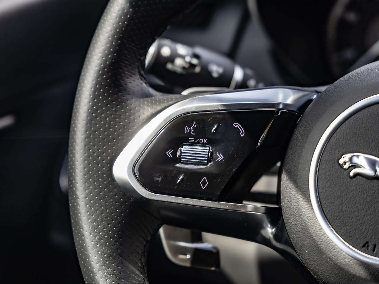 Fahrzeugbild eines Jaguar E-PACE
