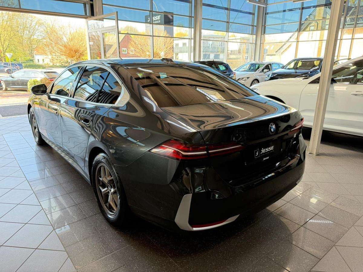 Fahrzeugbild eines BMW 5er-Reihe