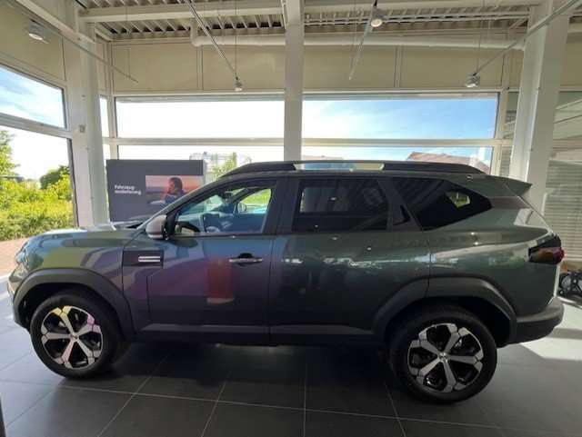 Fahrzeugbild eines Dacia Bigster
