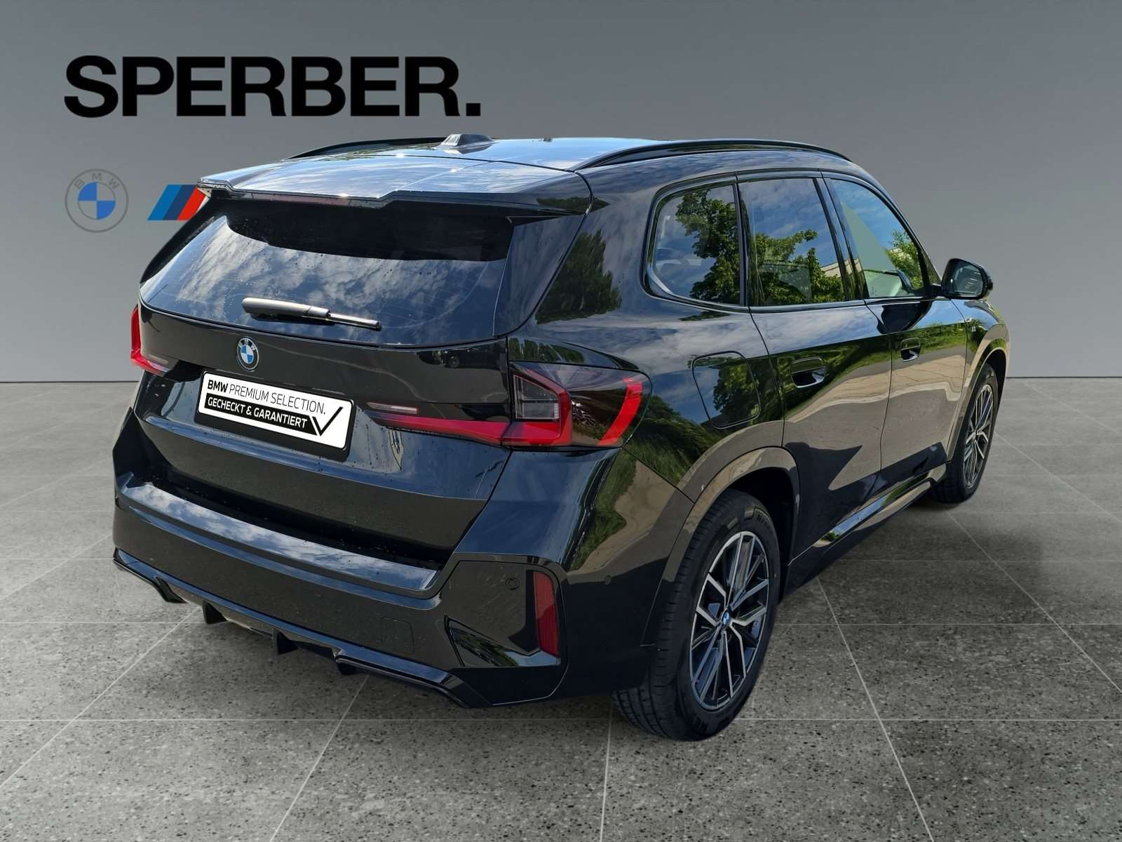 Fahrzeugbild eines BMW X1