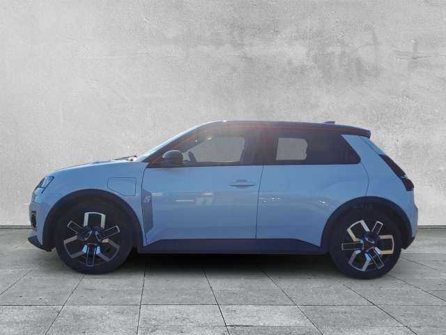 Fahrzeugbild eines Renault 5 E-TECH