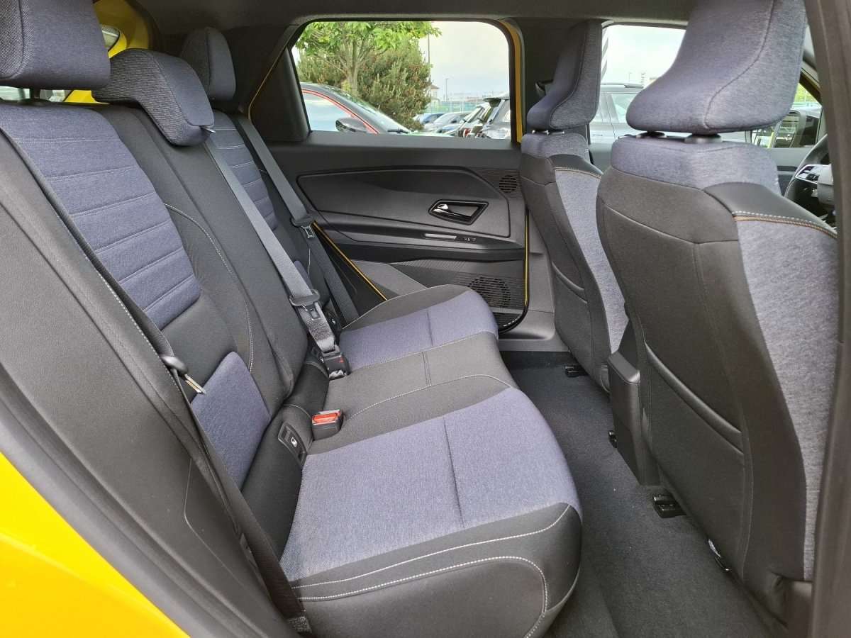 Fahrzeugbild eines Renault 5 E-TECH