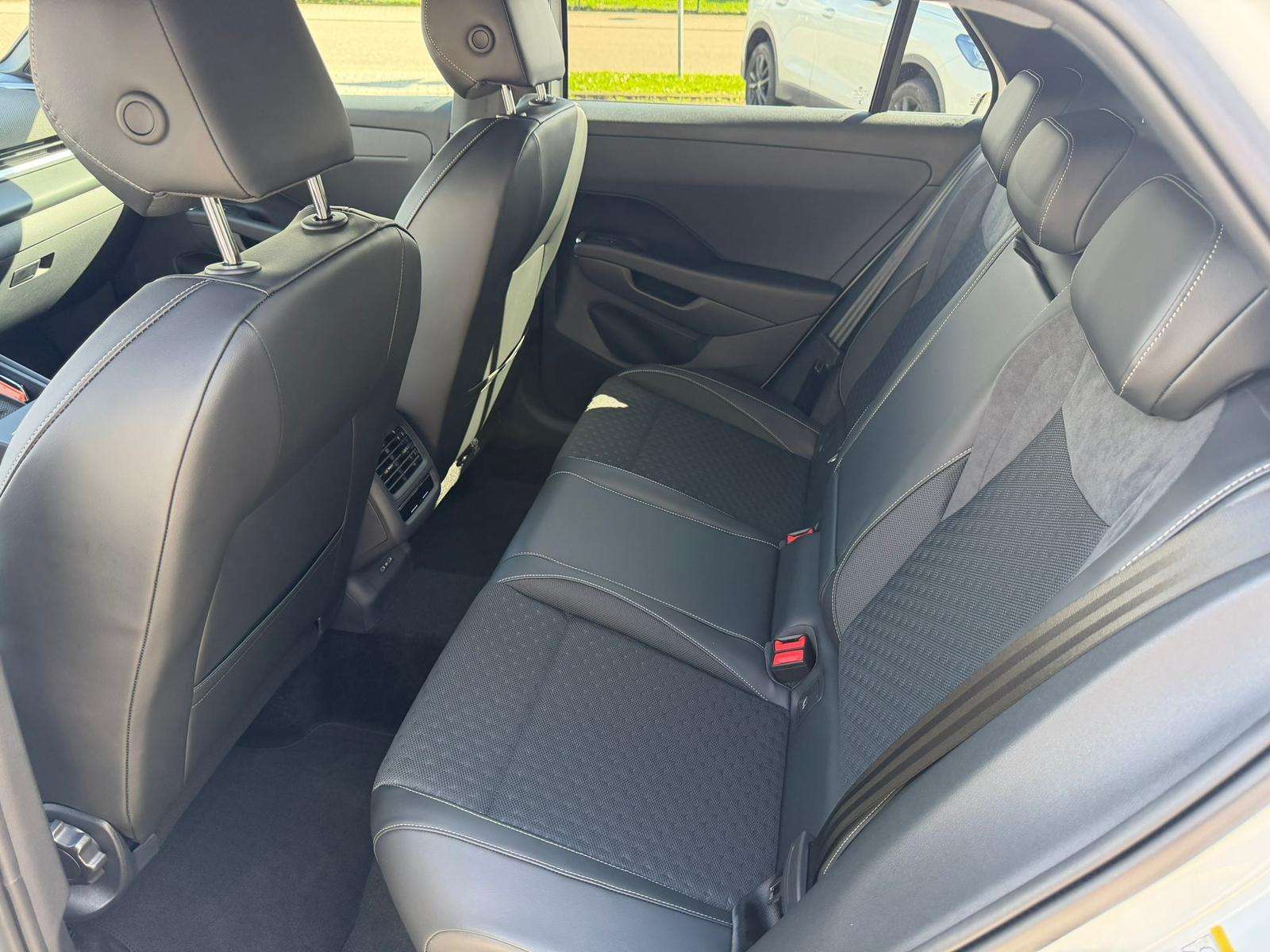 Fahrzeugbild eines Volkswagen T-Roc