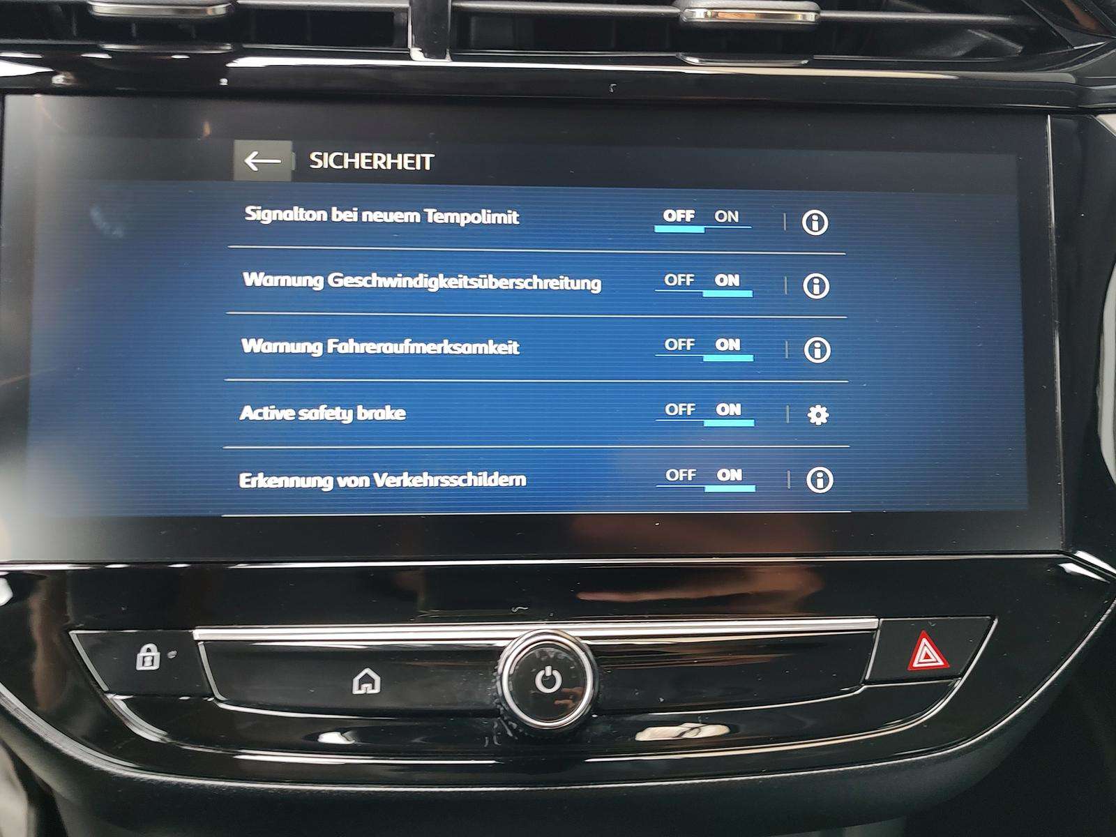 Fahrzeugbild eines Opel Corsa