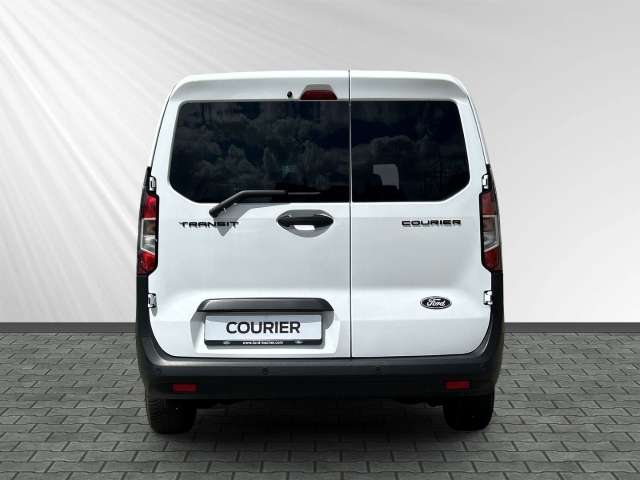Fahrzeugbild eines Ford Transit Courier