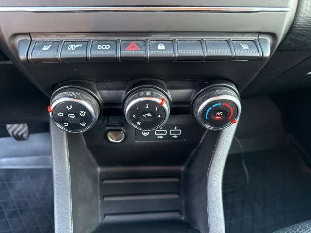 Fahrzeugbild eines Renault Clio