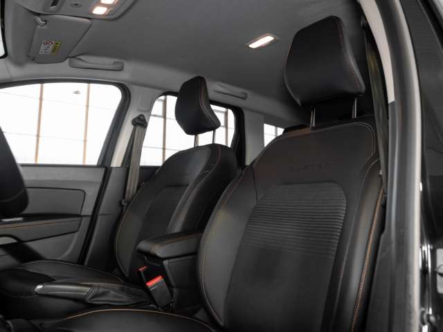 Fahrzeugbild eines Dacia Duster