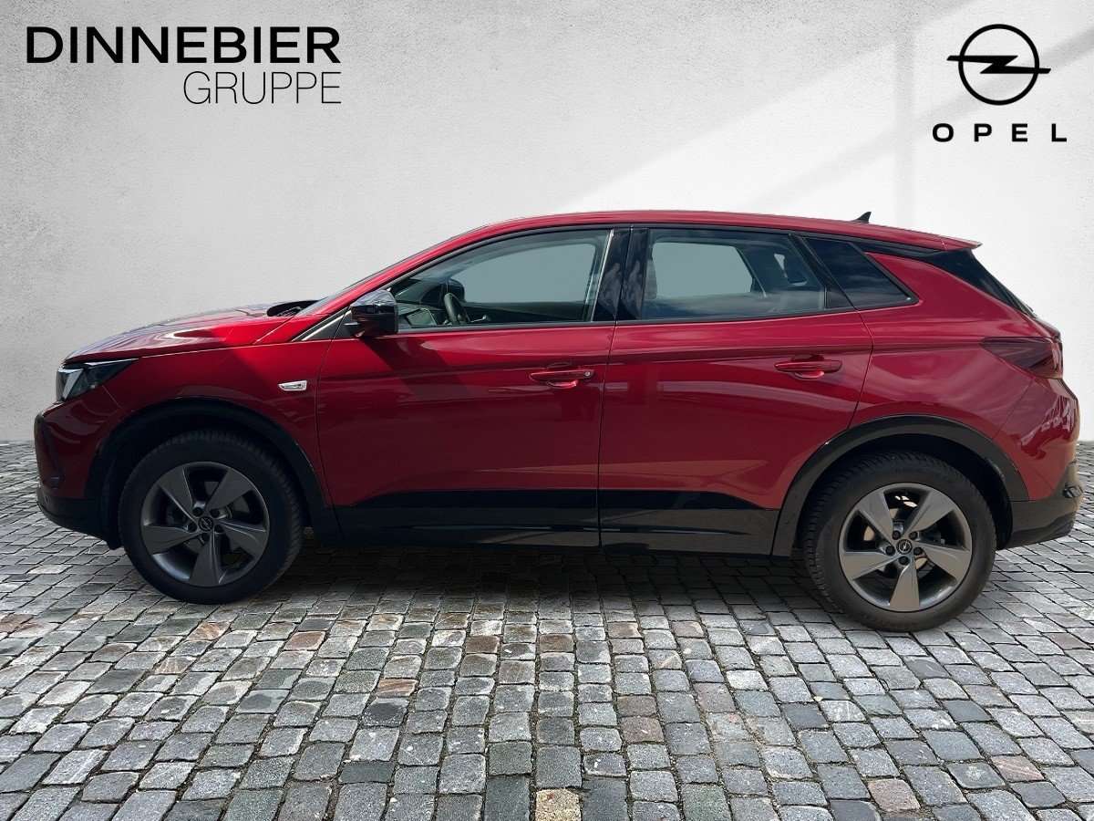 Fahrzeugbild eines Opel Grandland X