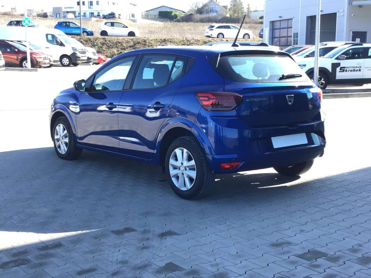 Fahrzeugbild eines Dacia Sandero