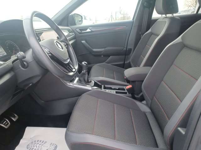 Fahrzeugbild eines Volkswagen T-Roc