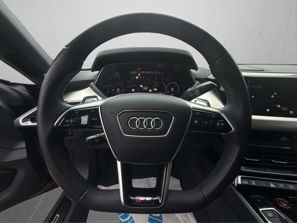 Fahrzeugbild eines Audi e-tron GT