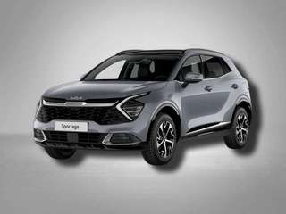 Schräge Frontansicht auf einen Kia Sportage , freigestellt