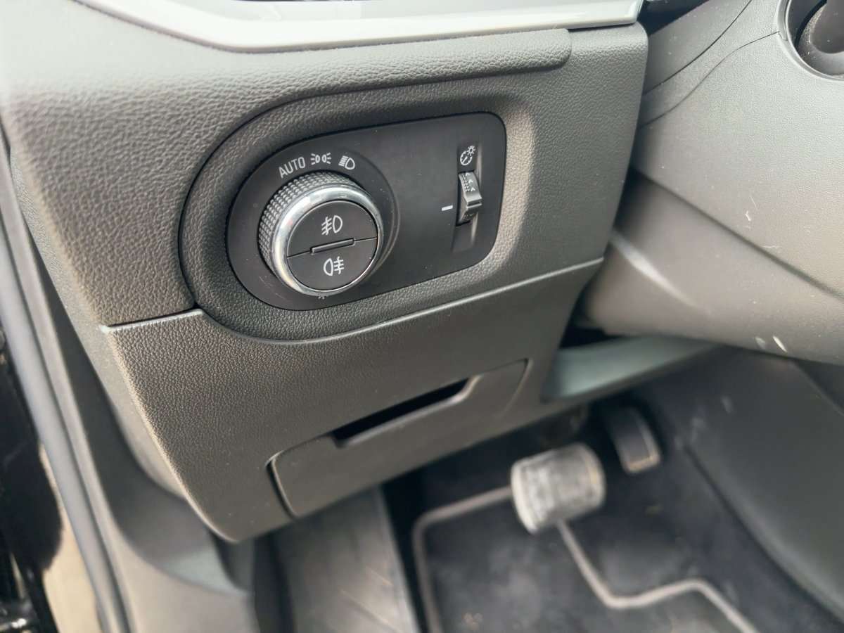 Fahrzeugbild eines Opel Grandland X