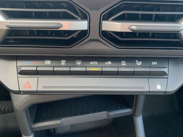 Fahrzeugbild eines Dacia Duster
