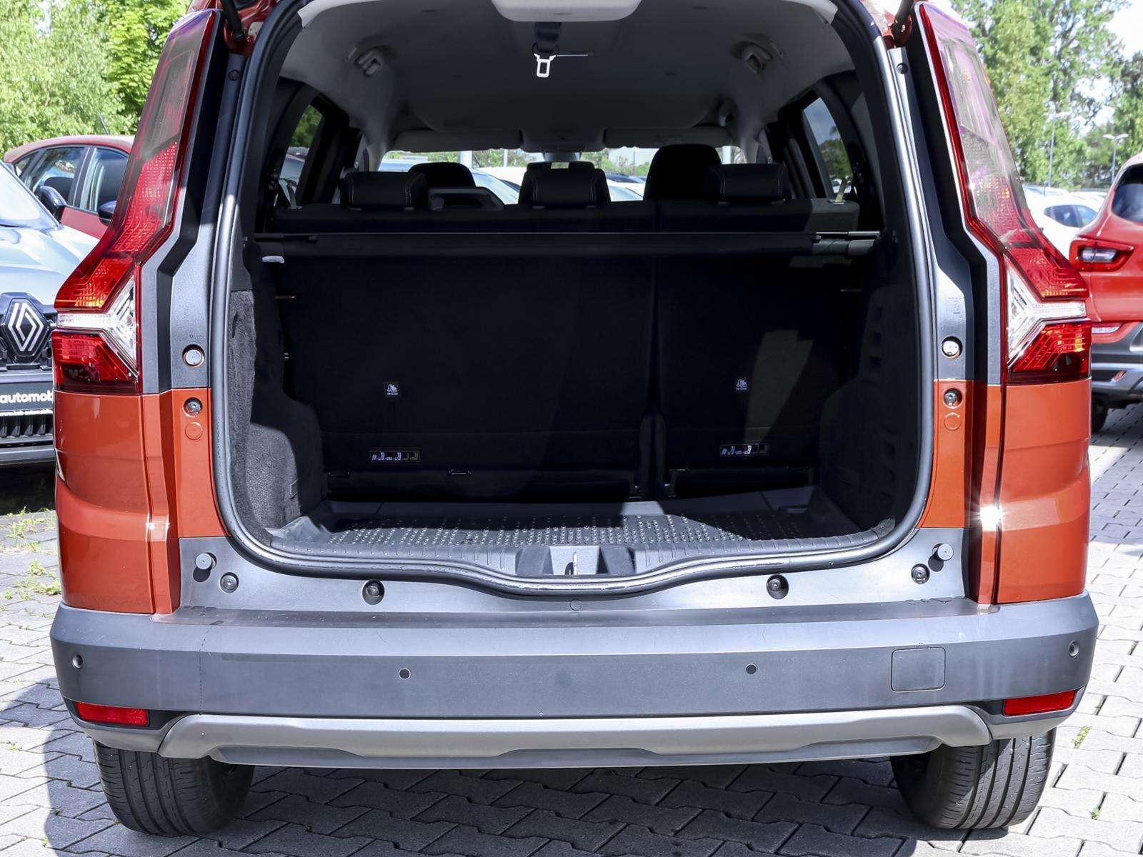 Fahrzeugbild eines Dacia Jogger
